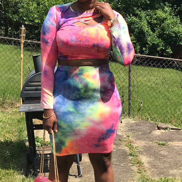 LOVE J Tie Dye Multi Neon Color Crop Top Skirt Set - Picture 7 of 12